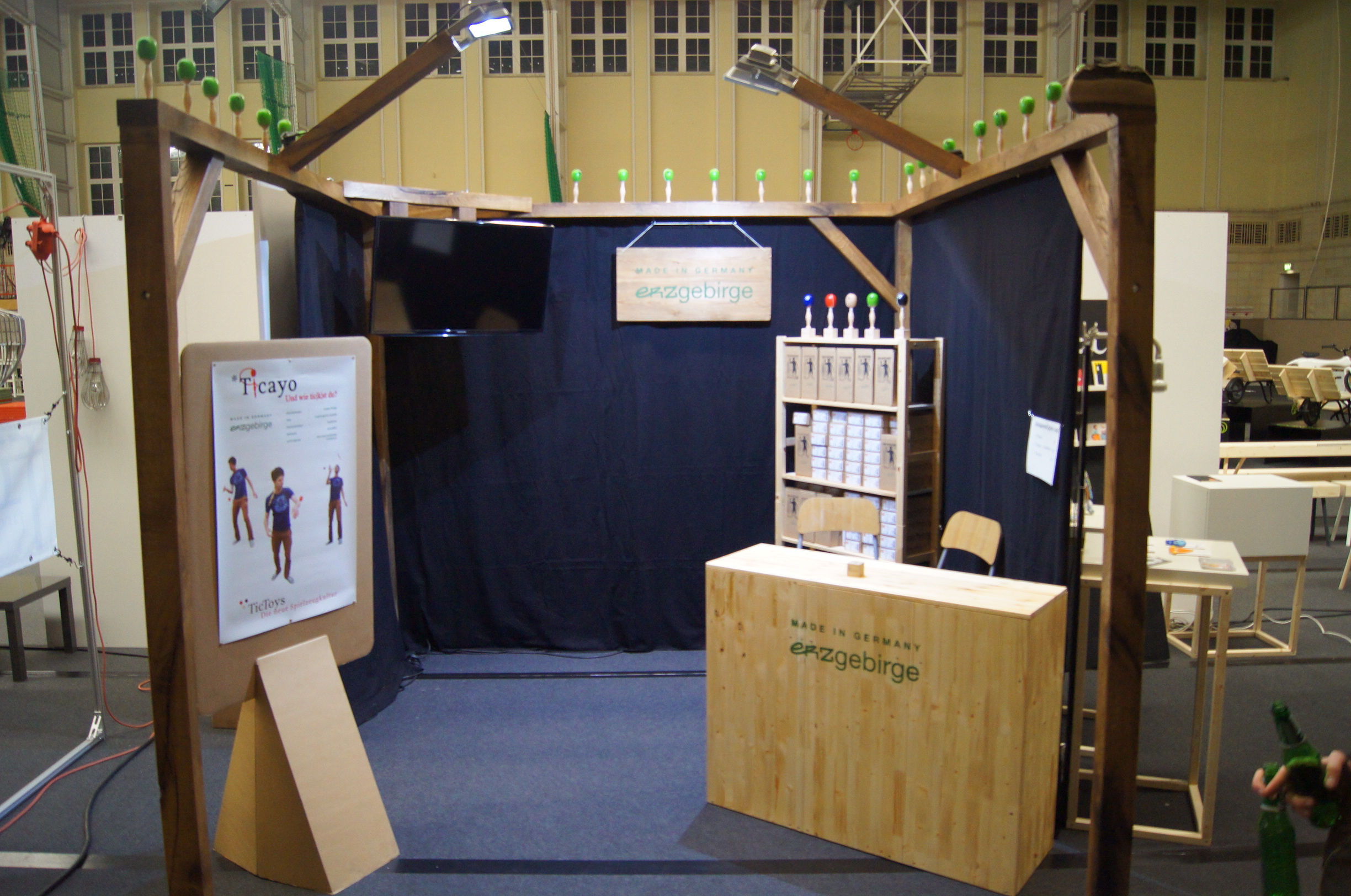 Messestand TicToys
