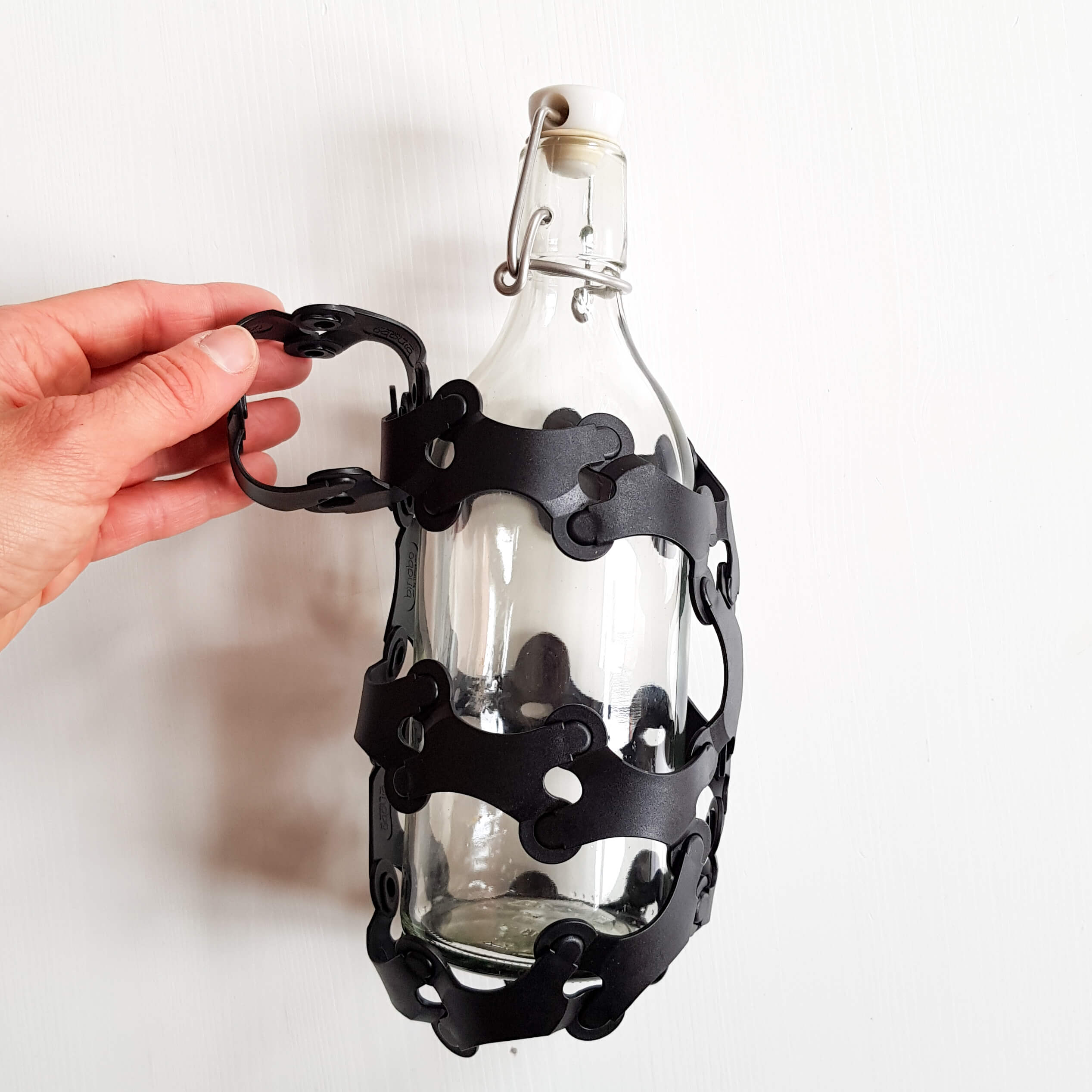 Bottle holder made from Binabo Bottle holder made from Binabo